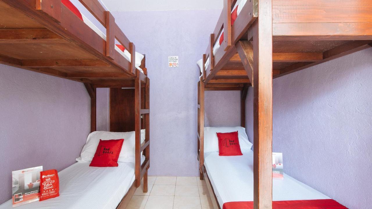 Bernwoods Extyn B&B Dormitory Iloilo Eksteriør bilde